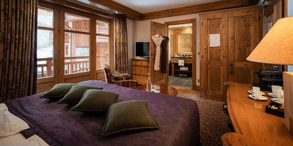 Chambre standard des Barmes de l’Ours, hôtel de luxe à Val d’Isère